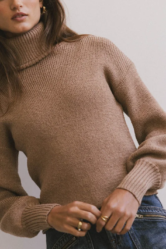 Shea Turtleneck Sweater in Brown - FINAL SALE