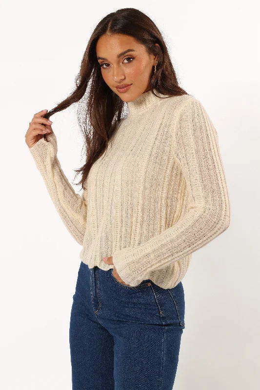 Wynford Scallop Edge Knit Sweater - Cream