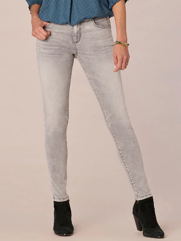 "Ab"solution Mid-Rise Jegging Jeans