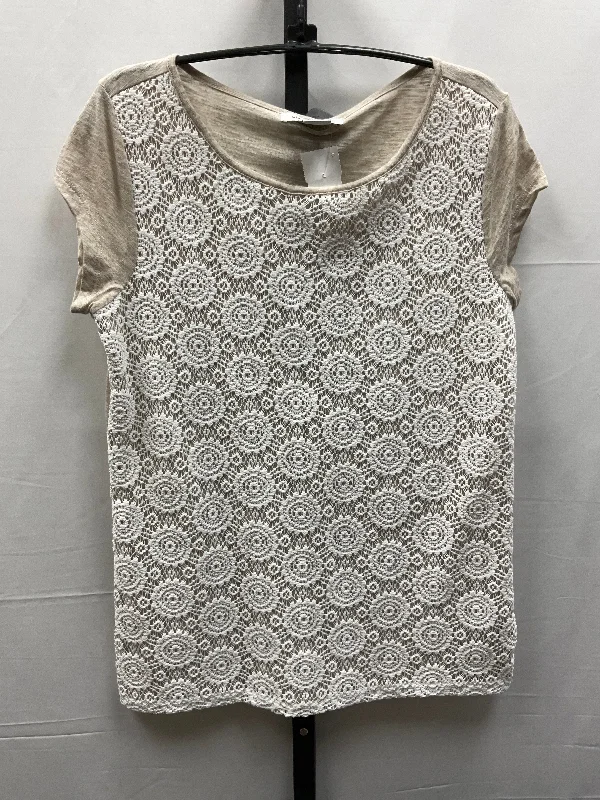 Top Short Sleeve By Liz Claiborne In Tan & White, Size: S