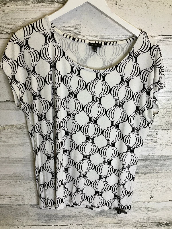 Top Short Sleeve By Talbots In Black & White, Size: L