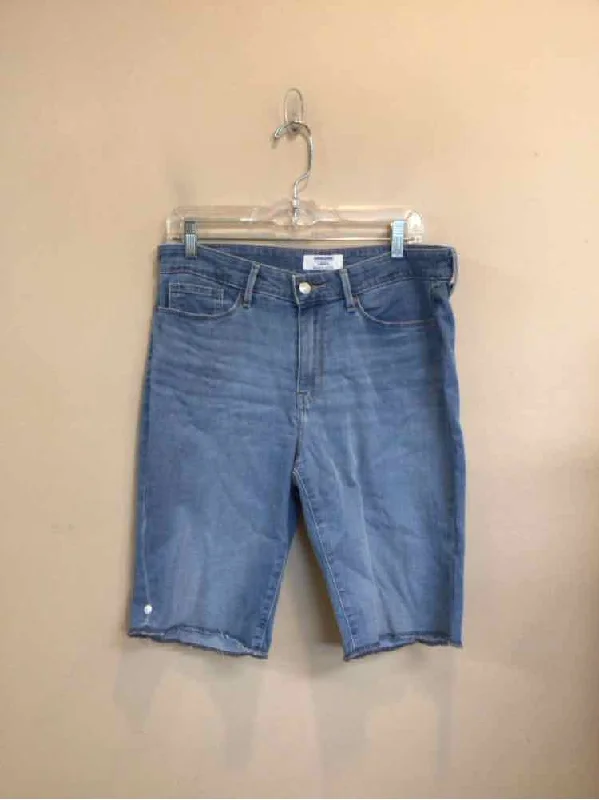 LEVI'S SIZE 10 Ladies SHORTS